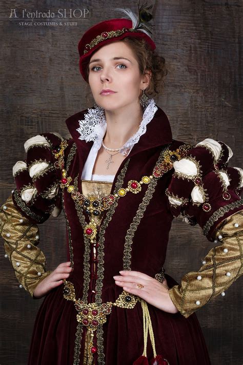 tudor renaissance style